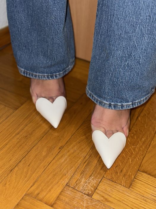 Туфлі Прозорі з Білим Серцем , розмір 39-40 (довжина стопи 25см)