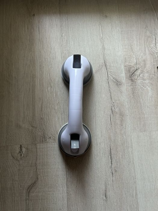 Поручень на присоске вакумний