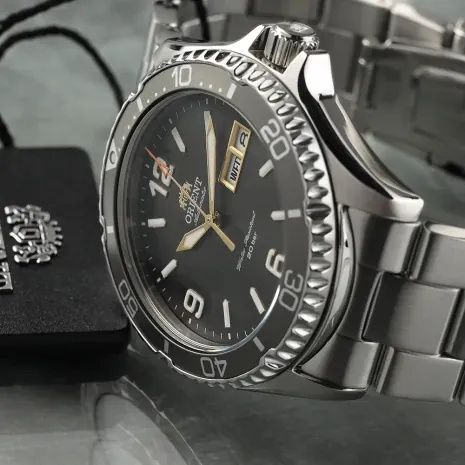 *NOVO* Orient KAMASU Automatico RA-AA0819N (Safira, 41,8 mm)