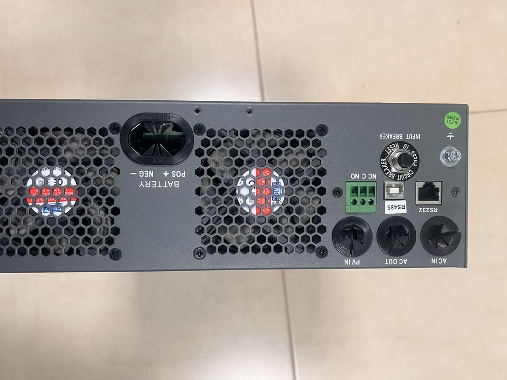 Гібридний інвертор POWMR 5.5 KW