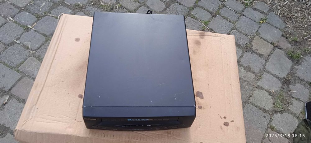 Відеомагнітофон (пишущий відеоплеєр) Daewoo Blue Diamond DV-K10W