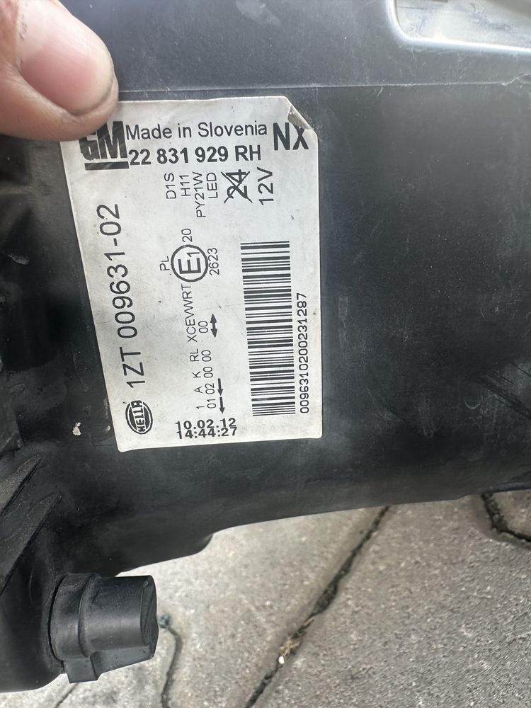 Lampa Prawa Lewa Bi-Xenon LED Skrętny Opel Insignia I A