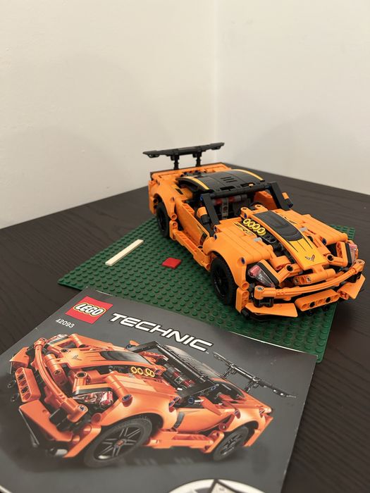 Lego Technic 42093 - Chevrolet Corvette ZR1
