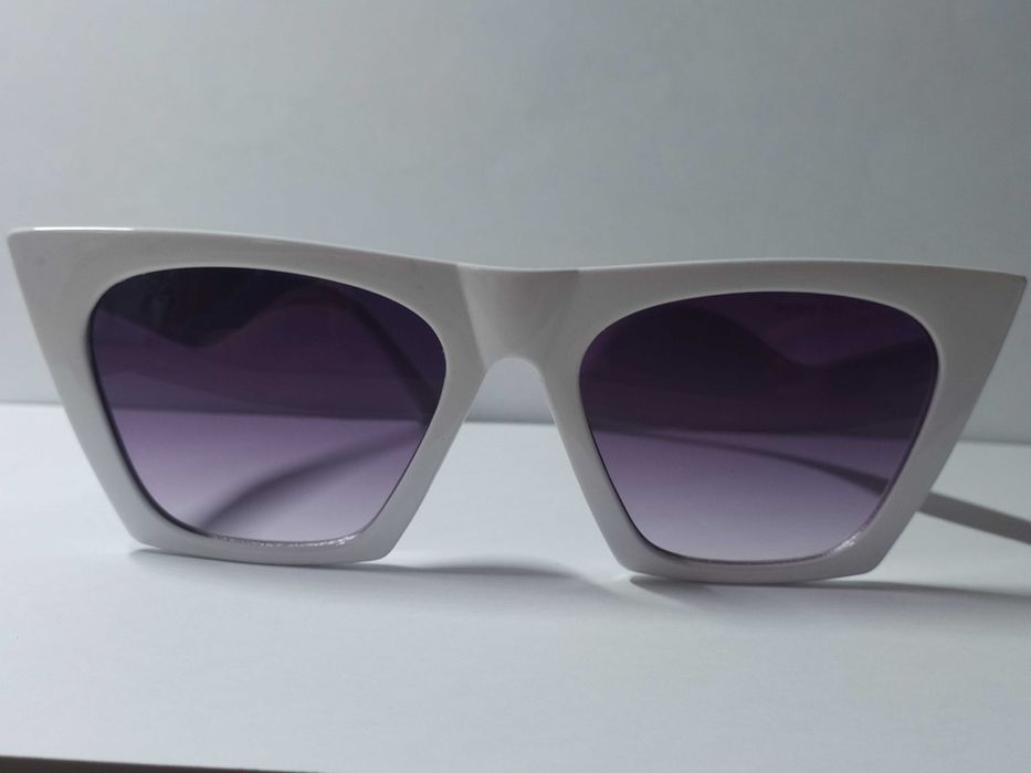 Сонцезахисні окуляри