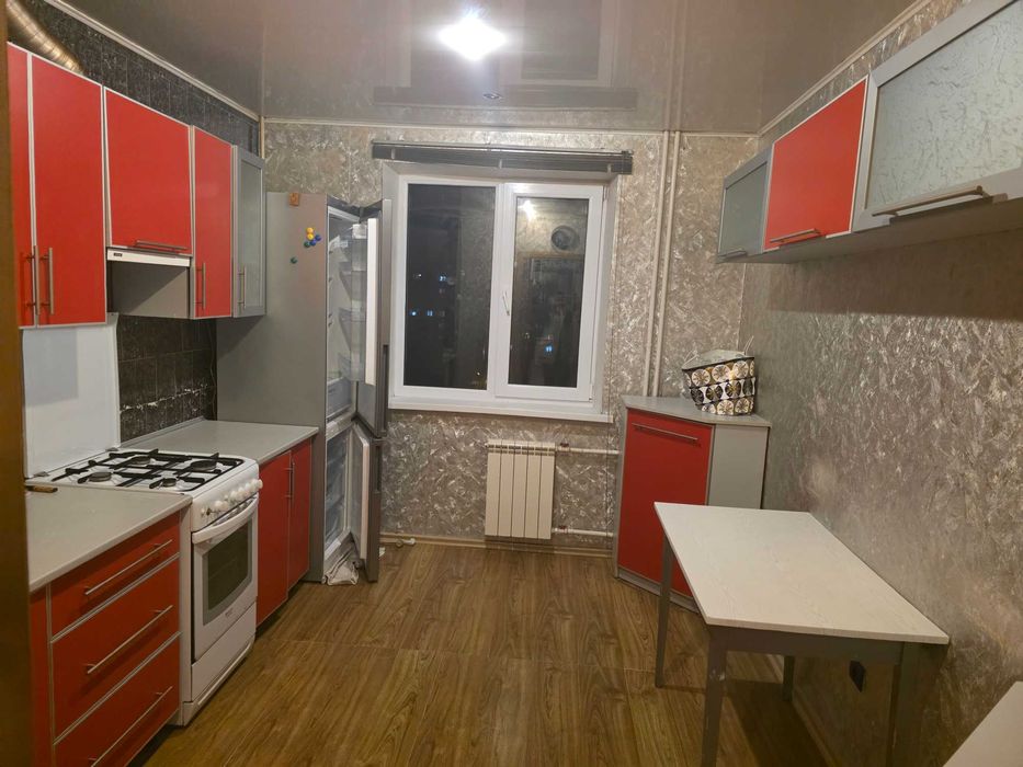 Кухня мебель б/у