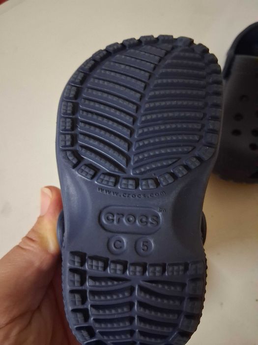 Crocs azul marinhas 23