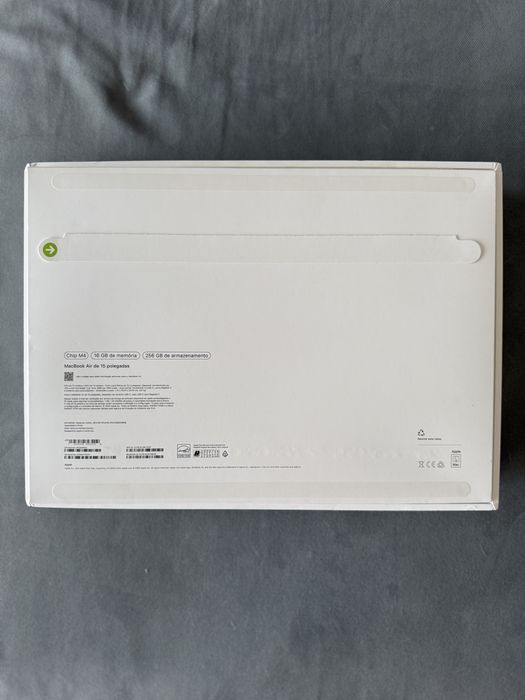 MacBook Air 15" M4 2025 | 16GB RAM | Warranty until April 202664309800467201121