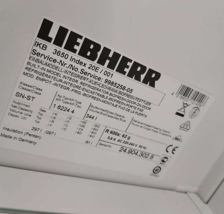 Встроеный холодильник Либхер Liebherr IKB 3650 без морозильной камеры