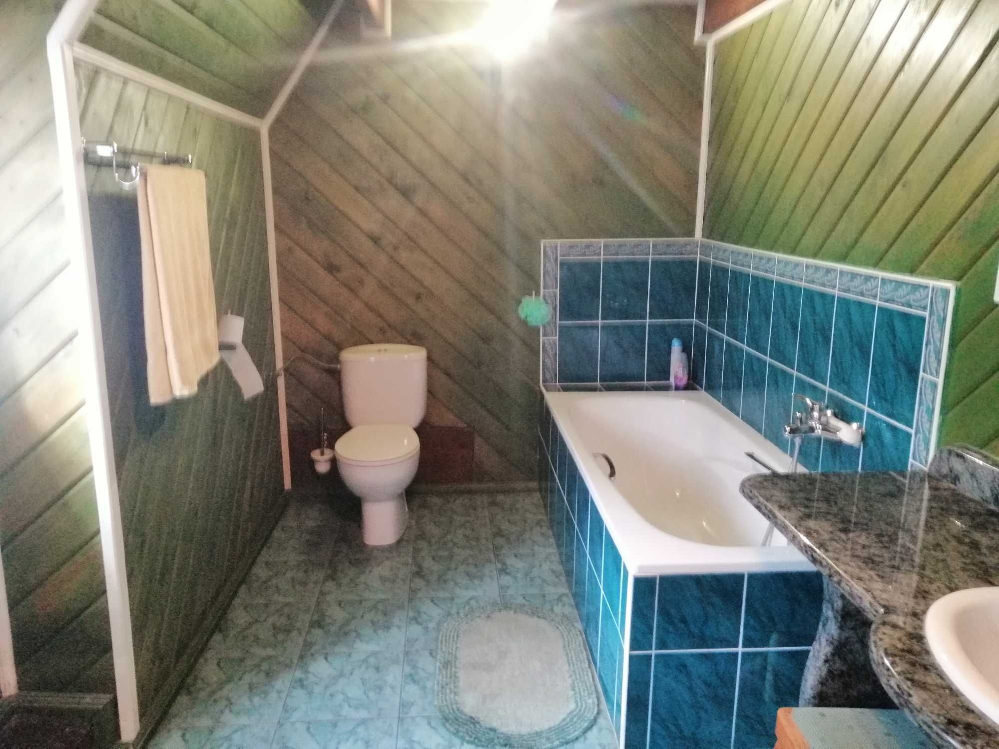 Pokoje, apartamenty, sale do wynajecia