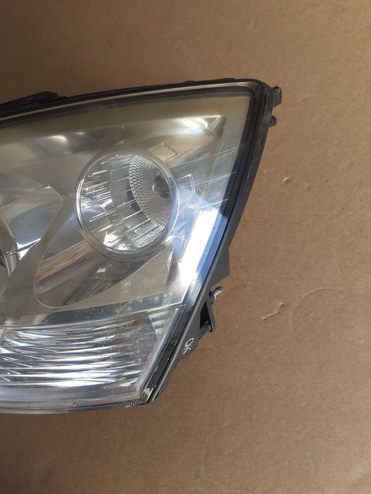 Opel Antara Reflektor Lewy Przód Xenon Europa