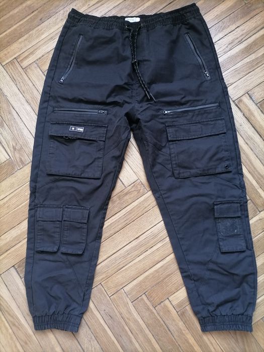 Штани карго чоловічі bershka