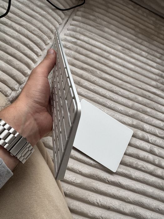 Klawiatura Apple touch id qwerty lighting