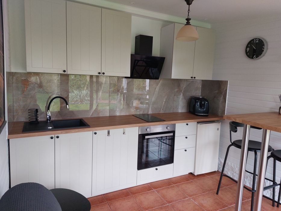 Studio w ogrodzie nocleg w Przeźmierowie koło Poznania