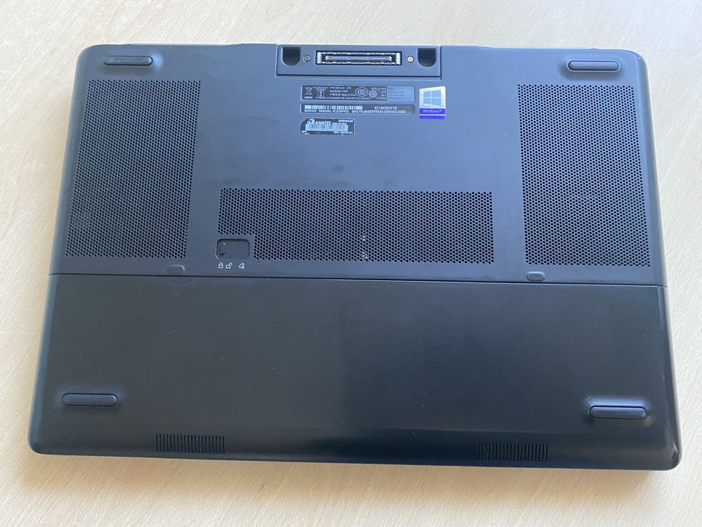 ПОТУЖНИЙ DELL Precision 7520•15.6 FHD•Core i7-7700HQ•16•256 nVIDIA 4Gb