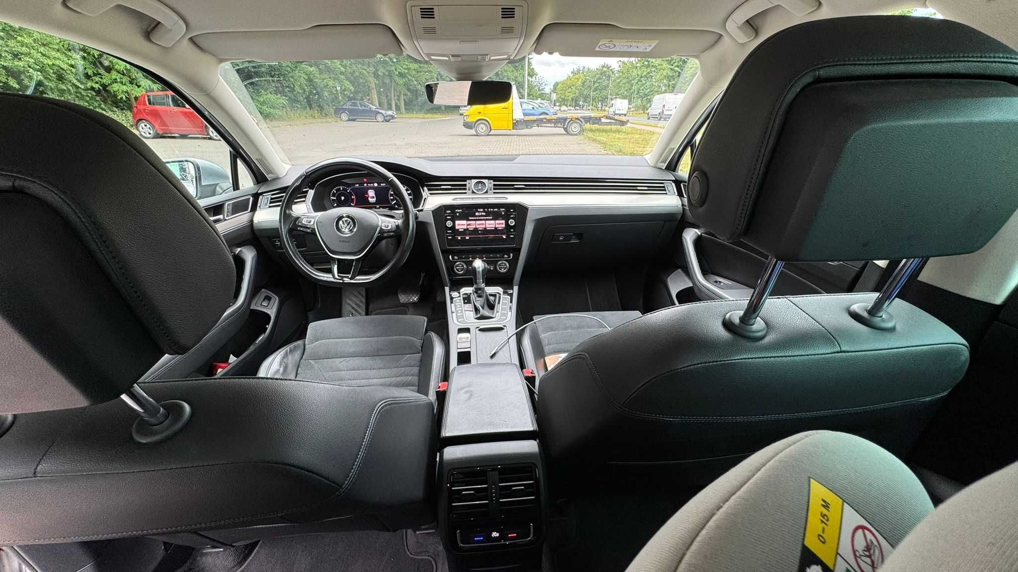 Volkswagen Passat B8 Highline 2.0 TDI 4x4 DSG Virtual Cockpit TOP LED