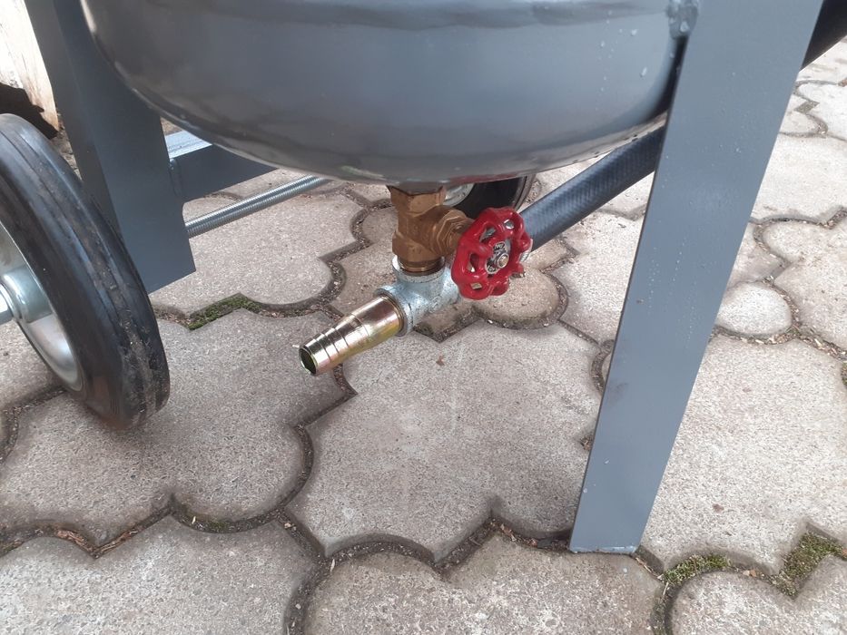 Піскоструй, пескоструй на колесах