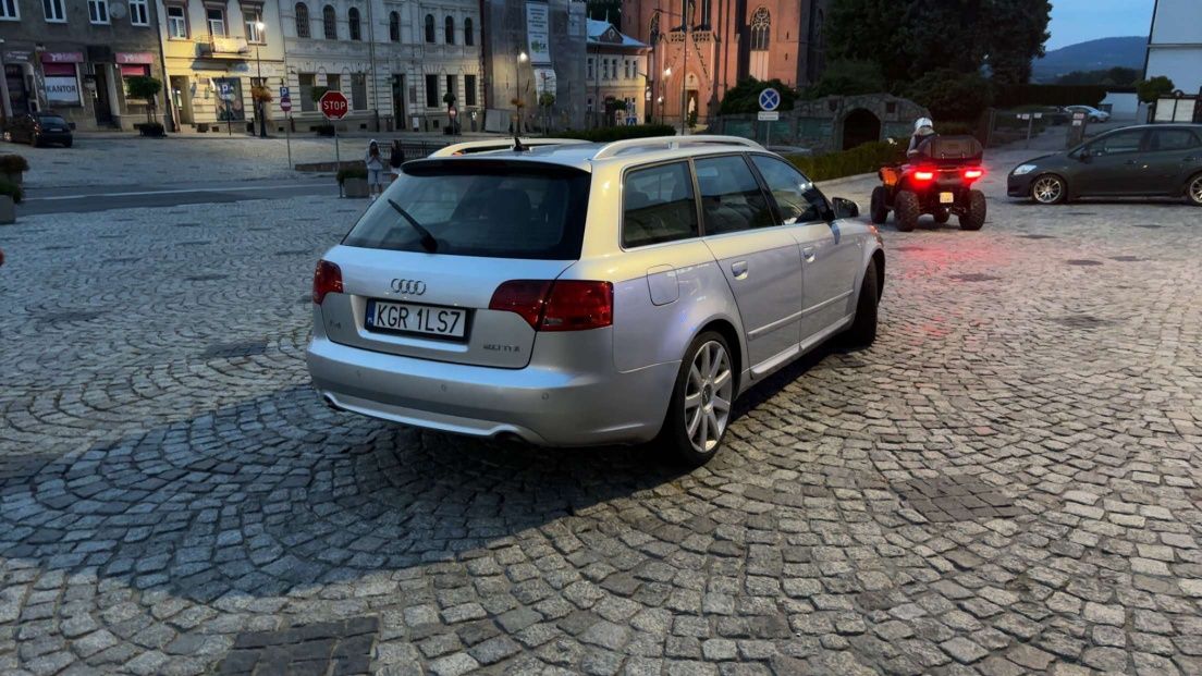 Audi a4 B7 Avant s line