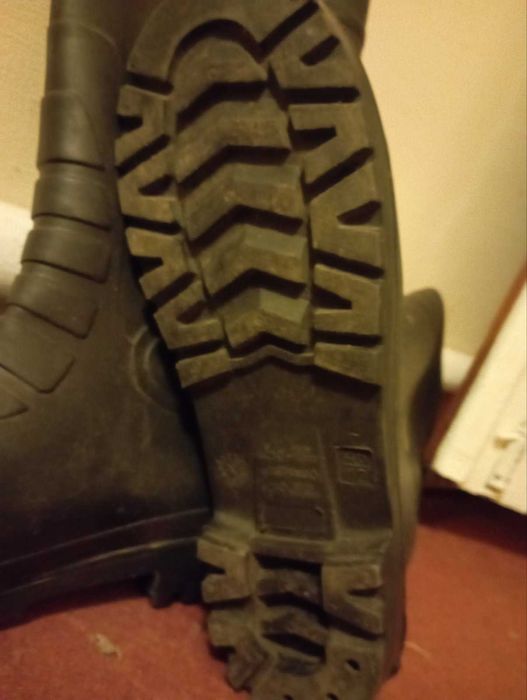 Чоловічі ризові чоботи. Розмір 45-46