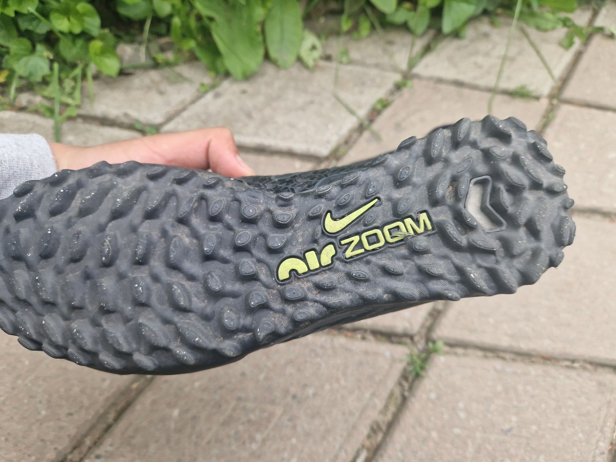 Сороконожки Air Zoom Mercurial 
Бутсы
Сороконожки
Э