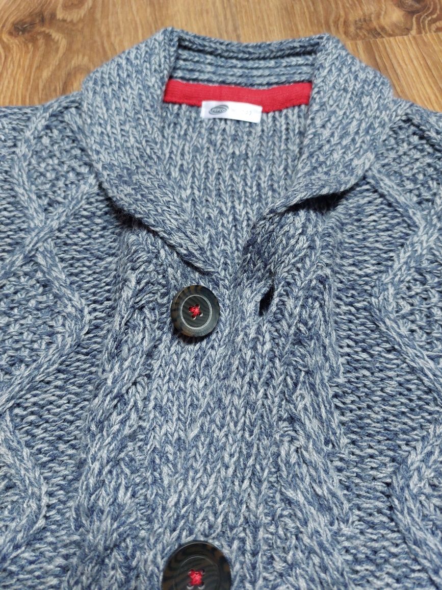 Sweterek szary 122