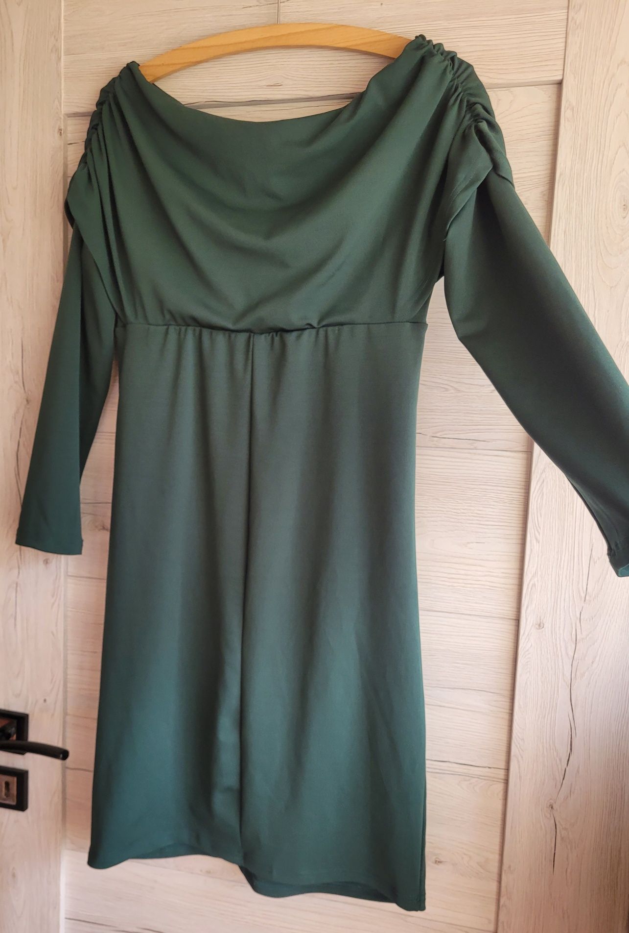 Elegancka sukienka szmaragdowa Shein L M