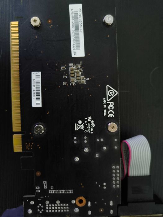 Placa gráfica GT 710