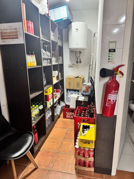 Vende-se Cervejaria na Maia