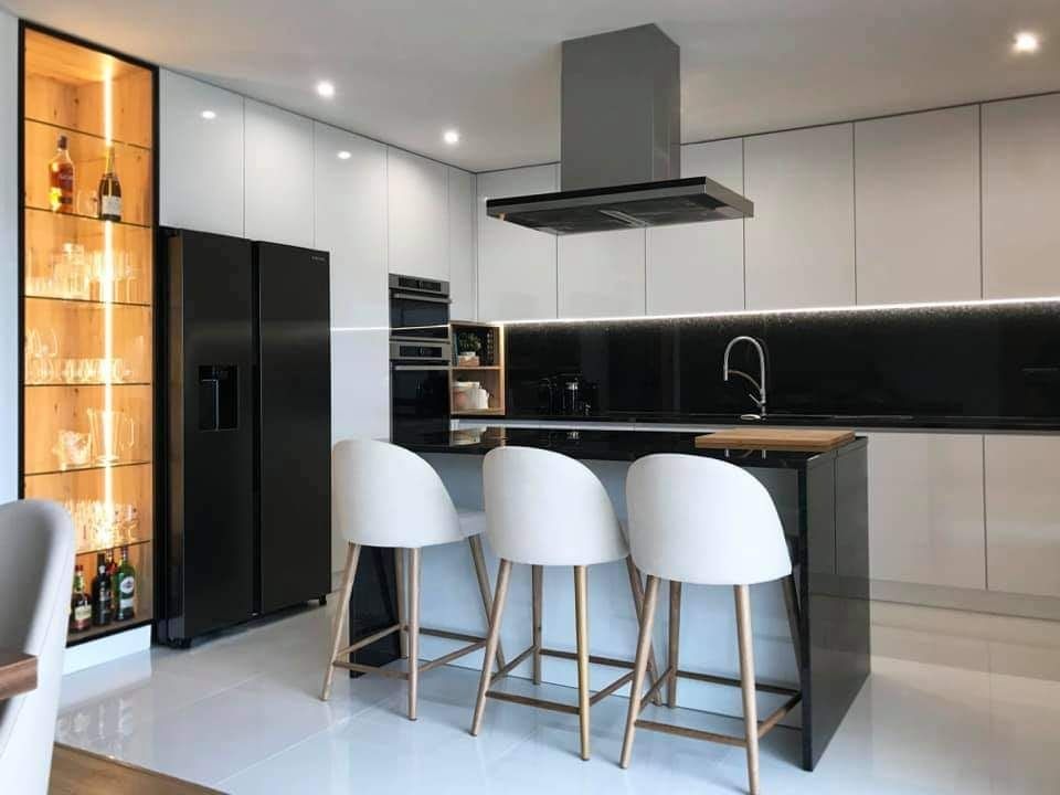 Cozinhas Modernas (fábrica)