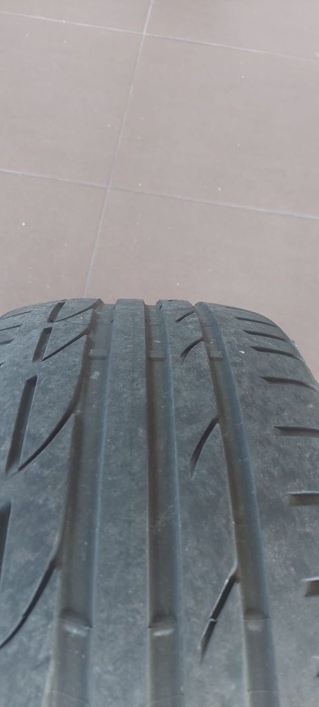 1 pneu Bridgestone potenza 225/45 R17