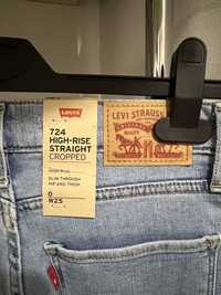 Джинси Levis