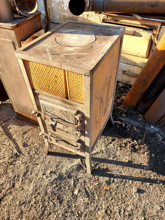 Piec węglowy kaflowy Bartek Żar wolnostojący