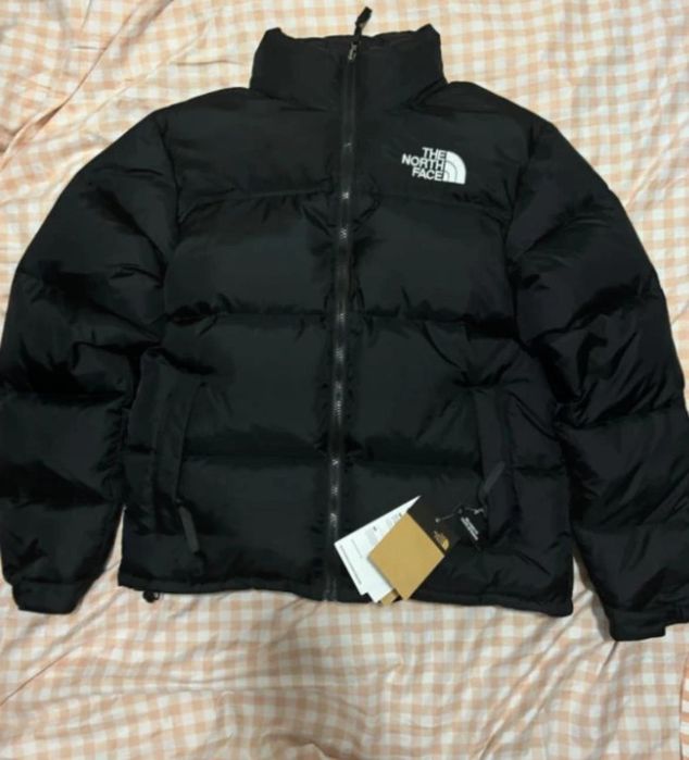 meska kurtka NORTH FACE 700 czarna kurtka zimowa popularna NOWA