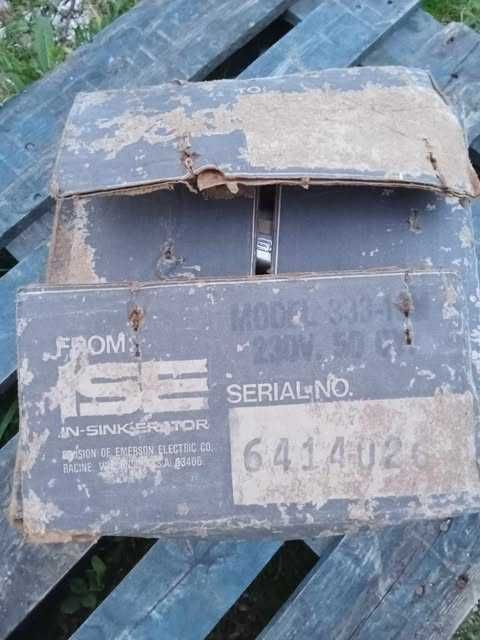 Triturador de Resíduos para Cuba de Cozinha