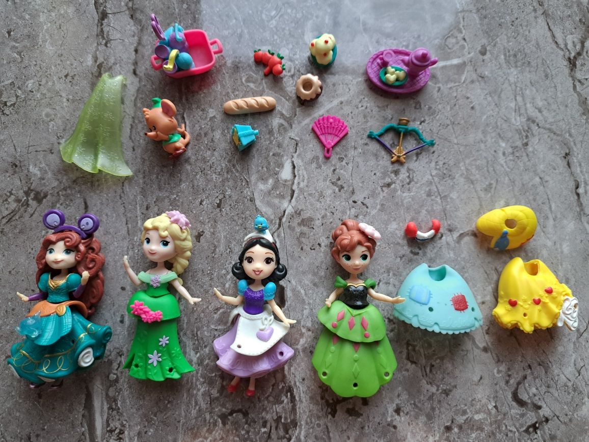 Hasbro Księżniczki Disneya Mini 4 laleczki z akcesoriami