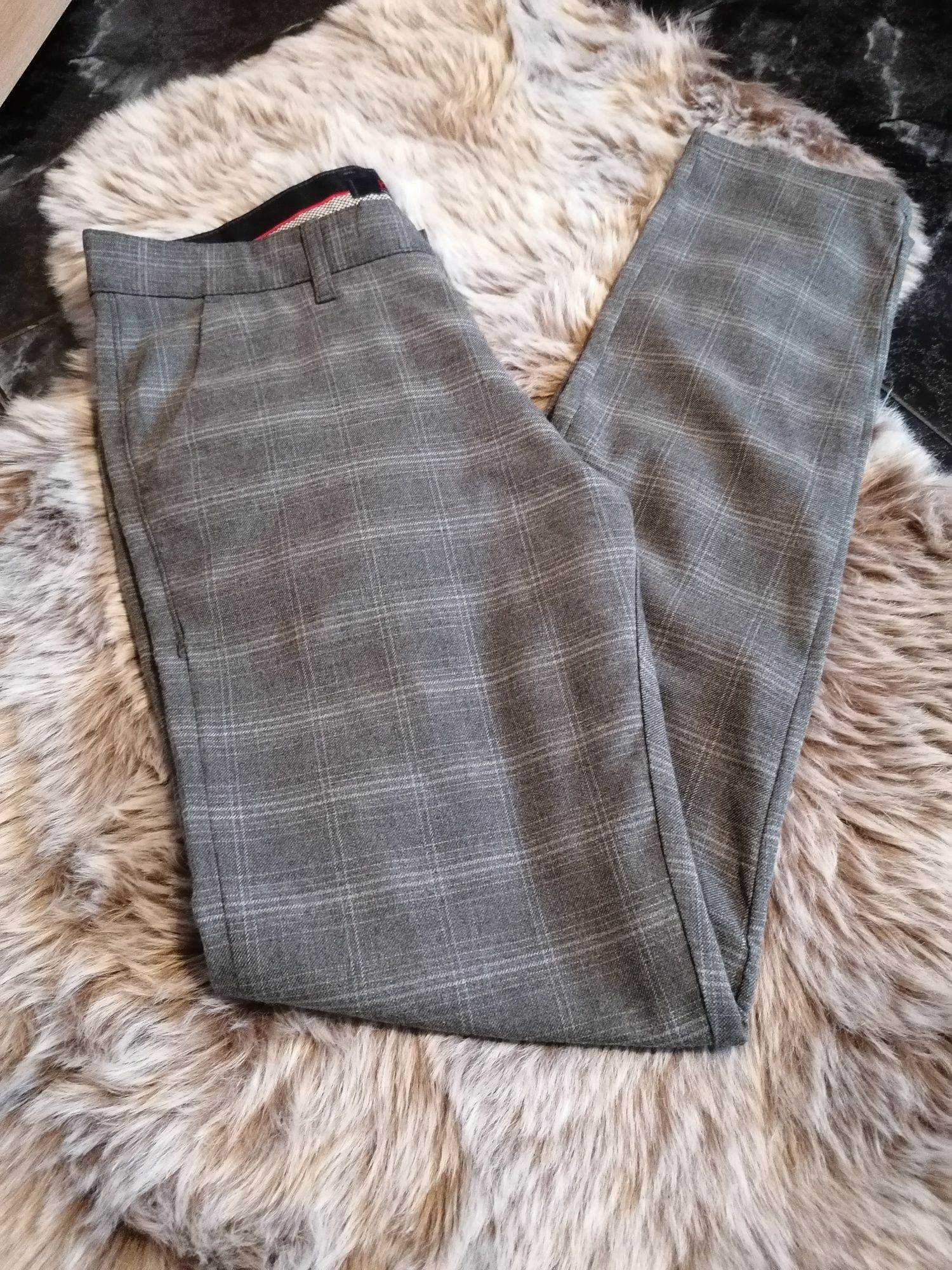 Spodnie męskie eleganckie