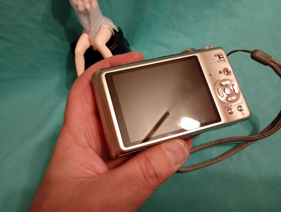 Panasonic Lumix DMC-TZ7. Bardzo ładny aparacik z drobną niedogodnością