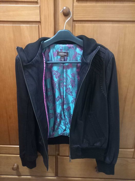 Excelente casaco de pele