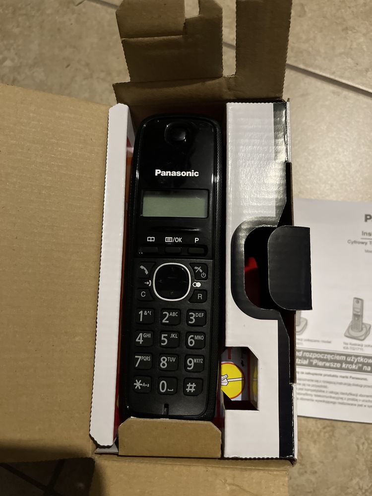 Cyfrowy telefon bezsznurowy Panasonic KX-TG1611