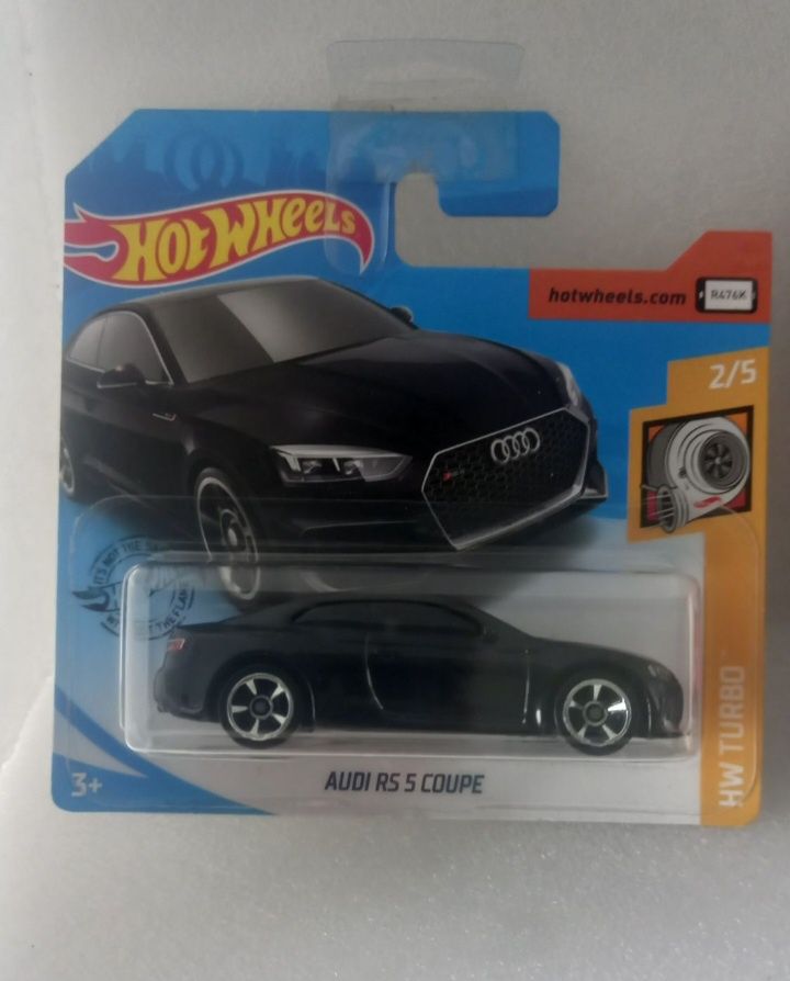 Audi rs 5 coupé hot wheels conjunto 3