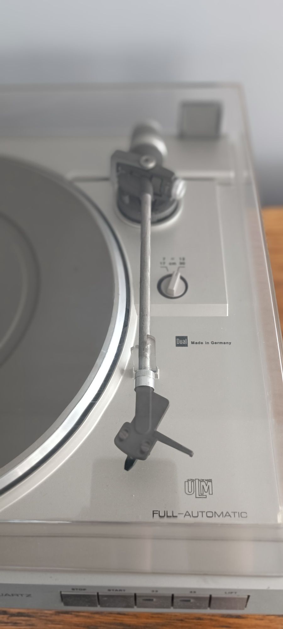 Gramofon dual CS 620 Q