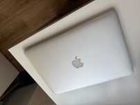 Apple macbook air 13 2017