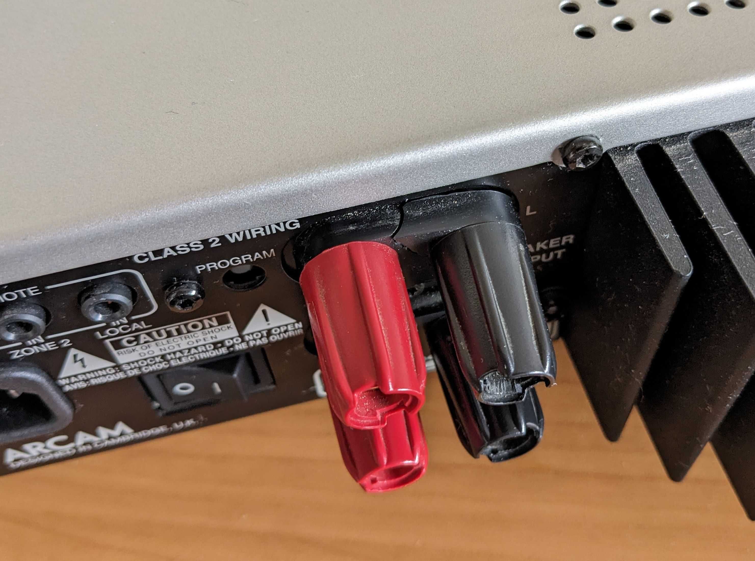 Kombajn multimedialny Arcam Solo wzmacniacz/tuner/CD