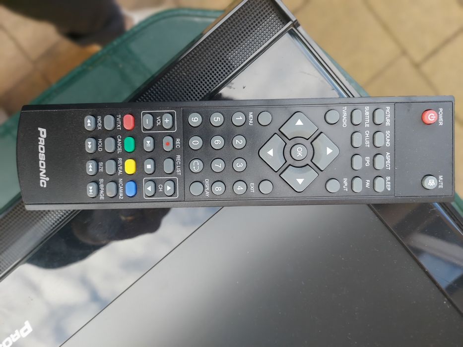 Telewizor 19" Prosonic 12V z Dvd do przyczepy kempingowej, łodzi