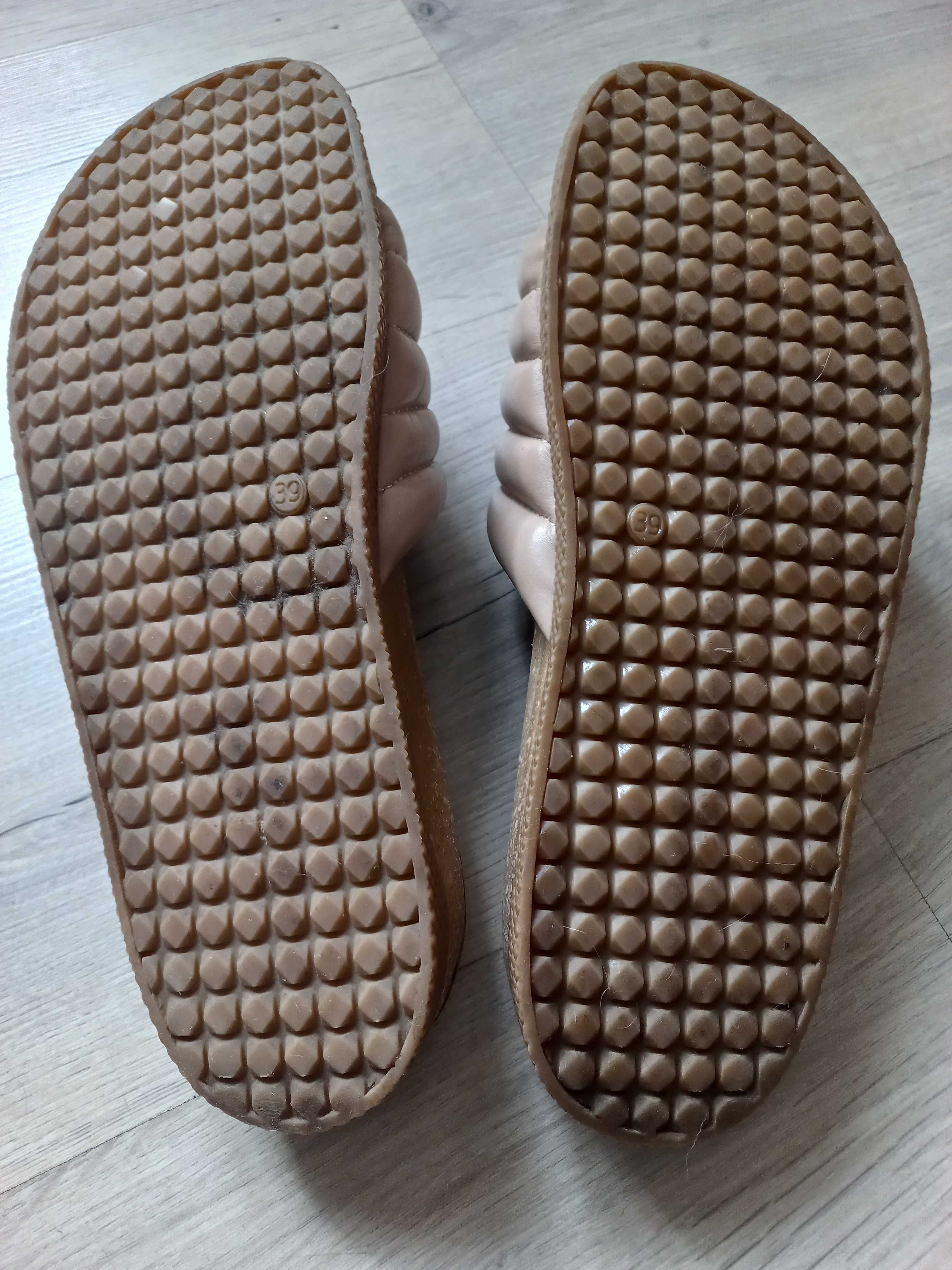 Klapki Lasocki r 39