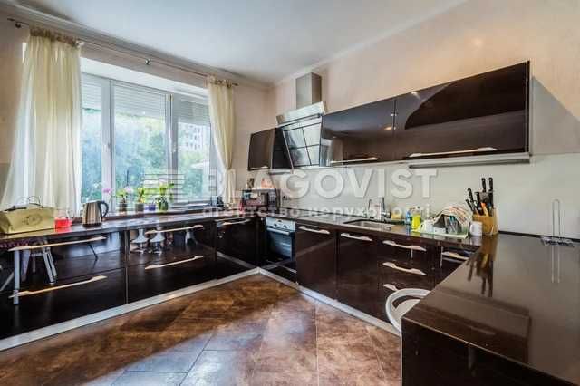 Продам 6 кімнатний будинок на Печерську 437 кв.м, 11 соток! Центр