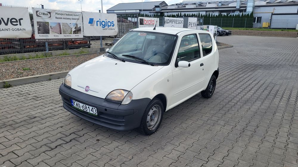 Fiat Seicento van 600