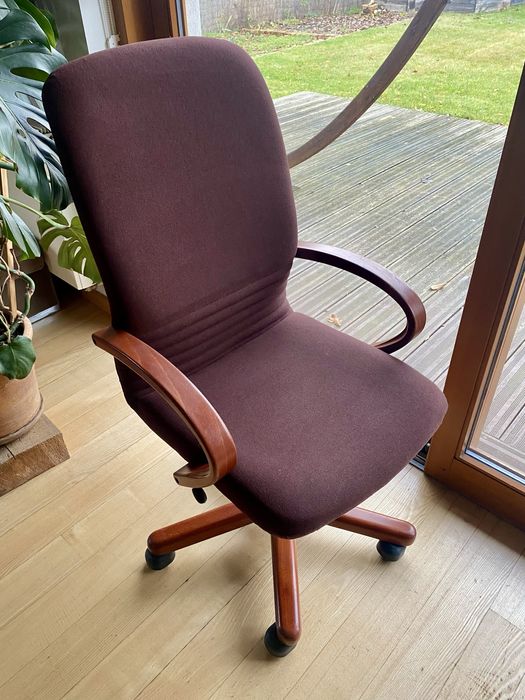 Fotel biurowy Nowy Styl Mirage