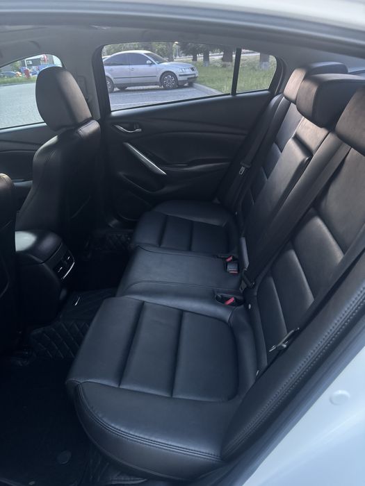 Продам Mazda 6 2.5 SkyActiv 2016 рік