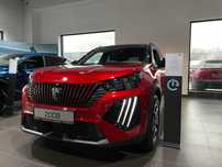 Peugeot 2008 GT mHEV 136 KM / Grip Control / Masaże /