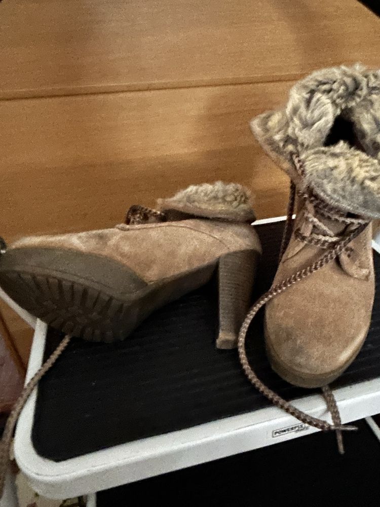 Tenis e botas tamanho 36